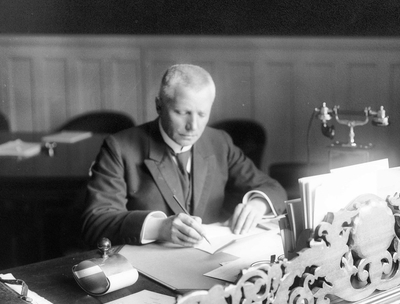 Otto Bahr Halvorsen 1921.jpg