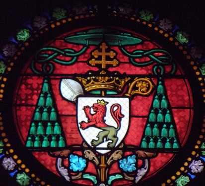The coat of arms of Monseigneur Charles d'Espinay, Bishop of Dol from 1558 to 1591. Located in the north side of the nave of the Cathédrale Saint-Samson.