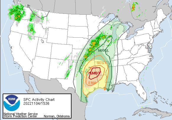 The SPC's 1630 UTC outlook at its issuance time on November 4, 2022, displaying the moderate risk prior to the color change from the 1300 UTC outlook to 1630 UTC outlook.