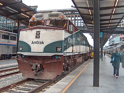 An Amtrak Cascades train in King Street Station