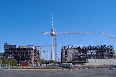 The site of the palace in 2007, with the Palast der Republik being demolished and the Fernsehturm in the background