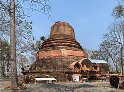 The Stupa of Khao Samo Khleang