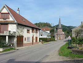 The church and surroundings in Lubine