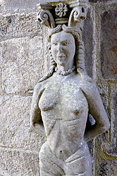 Just near the ossuary is this caryatid said to be based on a design by Sébastien Serlio.[5]