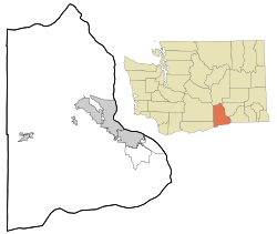 Hanford, Washington is located in Benton County, Washington