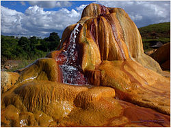 Geyser in Analavory