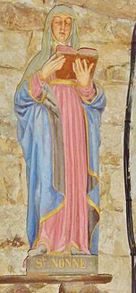Statue of Saint Nonne.