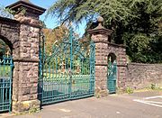 Belle Vue Park gates, Cardiff Road, Newport