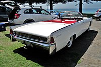 1962 Lincoln Continental convertible