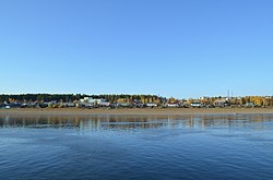 View of Neftebaza from the Lena River