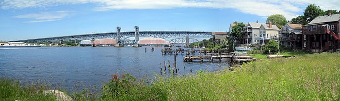 Panorama from the south, showing the northbound span and Amtrak bridge