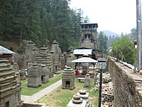 7-12th century temples at Jageshwar, Uttarakhand. In some of them the amalakas are boxed to hold a roof.