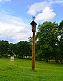 A roofed pole in the Šateniai park