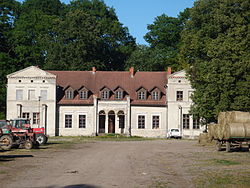Manor house in Czerwieniec