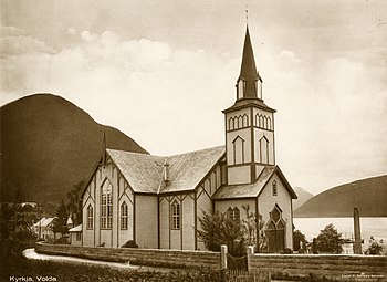 Old church (1858-1929)
