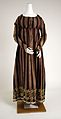 Spanish dress, 1802, silk, metal. Metropolitan Museum of Art.[23]