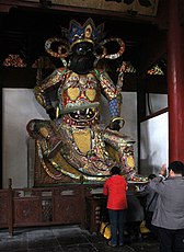 Statue of Virūḍhaka (Zēngzhǎng Tiānwáng), Heavenly King of the South