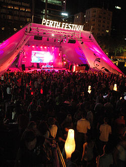 Crowd at the Perth International Arts Festival Beck's Music Box, 2008