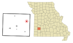 Location of Dadeville, Missouri