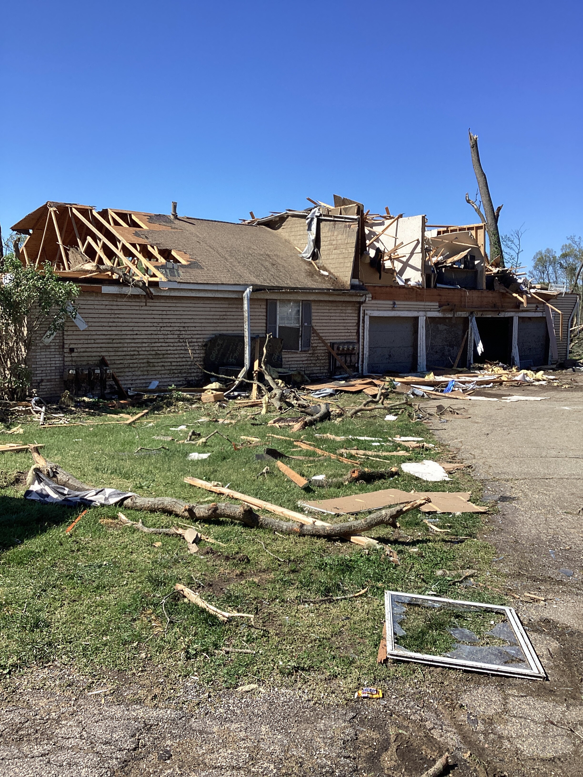 High-end EF2 damage at an apartment complex in Portage, Michigan.