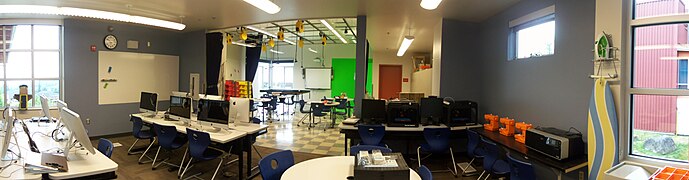 The Middle School Innovation & Technology lab