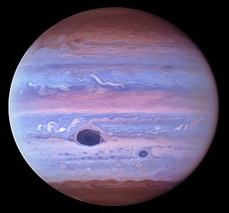 Ultraviolet view of Jupiter by Hubble, January 11, 2017.[249] False coloured image.