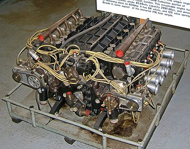 BRM H-16 engine (64-valve version)