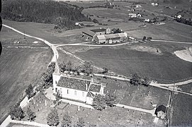 Aerial view of the church (in 1952)