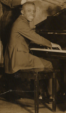 Jazz pianist Willie Gant in 1921