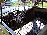 1950 Ford Custom DeLuxe Country Squire interior