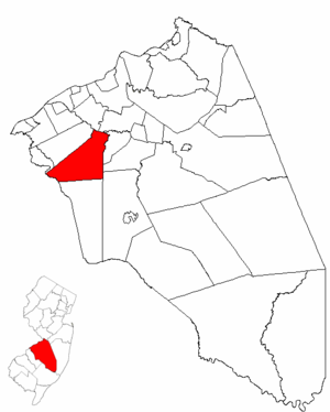 Location of Burlington County in New Jersey (left) and of Mount Laurel in Burlington County (right)