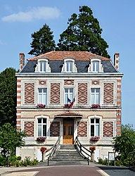 The town hall in Montmoreau