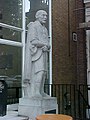 Statue of Robert Baden-Powell (1960–61), Baden-Powell House, Queen's Gate, London