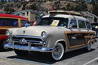 1952 Ford Crestline Country Squire
