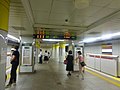 Toei Oedo Line platforms in 2016