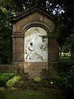Marmorrelief Grabstätte Alfred Lodde, Südfriedhof Leipzig, 1917