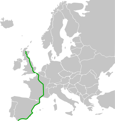 The European route E15 connecting Arras with the United Kingdom and Spain as well as the northern and southern parts of France.