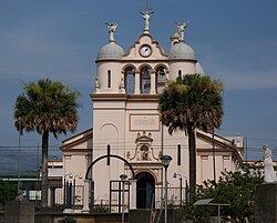 Catholic church in downtown Curridabat