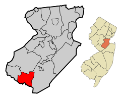 Location of Cranbury in Middlesex County highlighted in red (left). Inset map: Location of Middlesex County in New Jersey highlighted in orange (right).