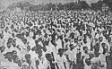 A crowd assembled at the foot of the Ochterlony Monument in Kolkata, to attend a meeting of the Muslim League on the Direct Action Day (16 August 1946)