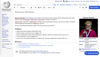 Screenshot of help panel (closed) on Czech Wikipedia