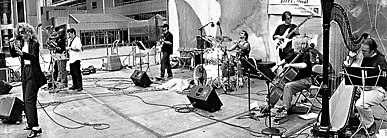 Brazelton performing with Dadadah in 1997 at the New York Jazz Festival at the World Trade Center