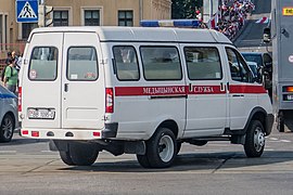 An ambulance-looking van with the registration plate of the Internal troops (BB-0)