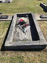 Grave of Stanley Graham