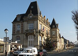 The town hall in Neuilly-en-Thelle