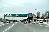 M-1 approaching Interstate 696