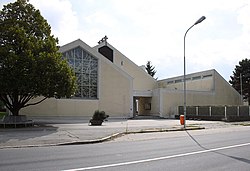 Zwölfaxing parish church