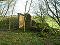 Workmen's hut near the blast wall in 2008. One of the old Nettlehirst Lime kilns is visible in the background.