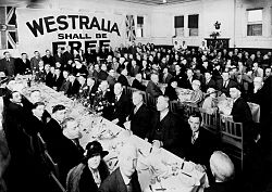 A meeting of Western Australia secessionists in 1933.