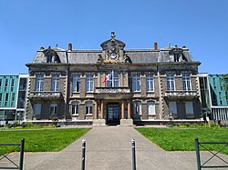 Former Chantenay town hall now annexed to Nantes city hall.